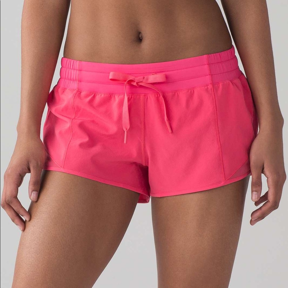 Lululemon Hotty Hot Short